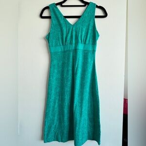 Alpine Design Emerald V-neck dress. XS